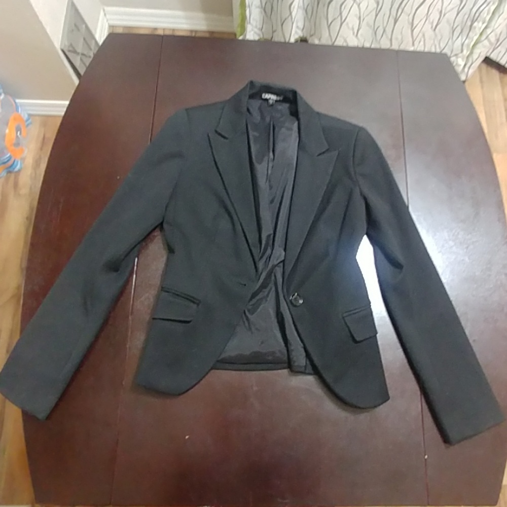 Express black woman's blazer